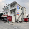 广州增城区广州市增城区招外墙漆/仿石漆/真石漆/厂房翻新、自建房外墙装修、大工要求熟手坐吊绳板施工/