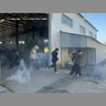 喷漆32一小时,需要两个人