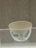 厨房勤杂工 1 名 50 岁以下，服务员 2 名 25 岁以下